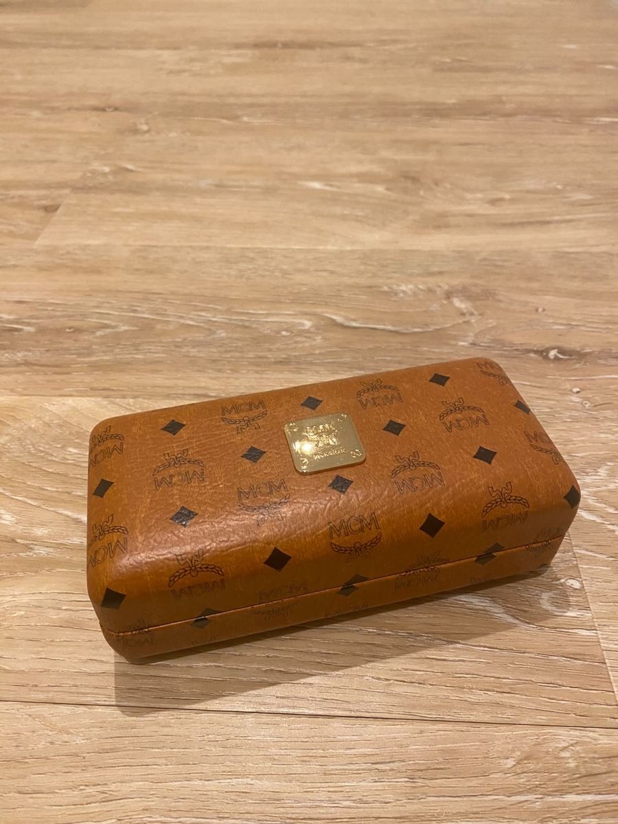 Mcm Occhiali & Lenti: Sonnenbrille MCM goldfarben braun – Nuovo (secondo la descrizione) da Dietikon venduto da Nieselchen 1