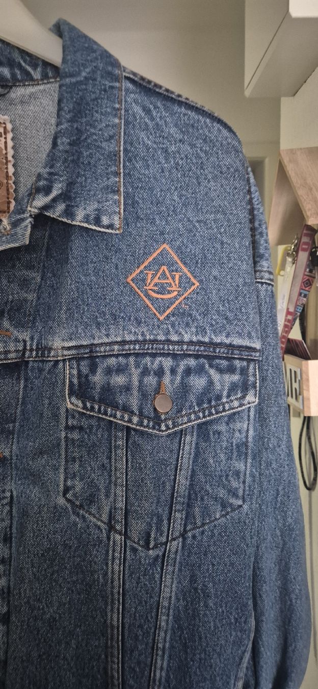 Vestes: Vintage Oversized Jeansjacke Grösse L – D'occasion à Zürich par GGClothing 2