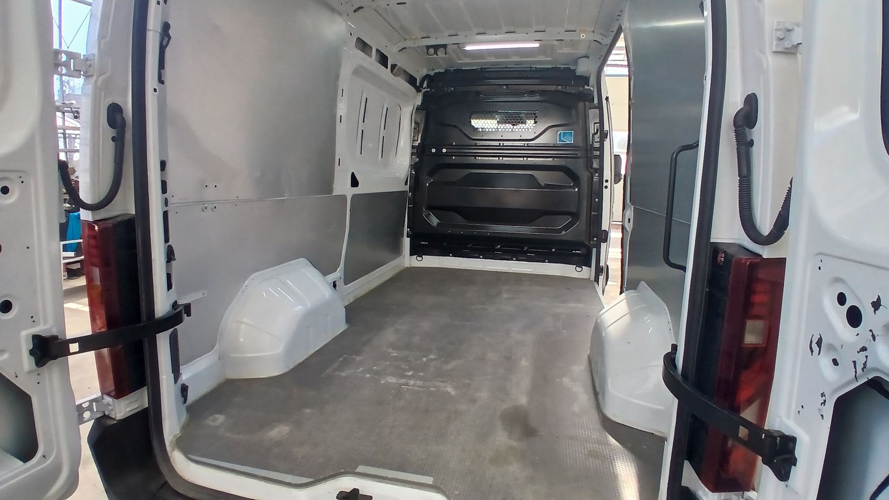 Renault Nutzfahrzeuge: Renault master  – Defekt aus Thörishaus von 8f44 7