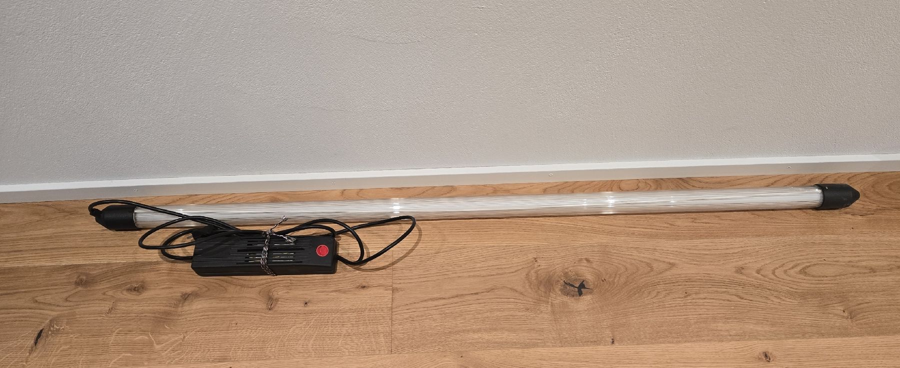 Lampes: Blaue LED Röhre, 130 cm lang – D'occasion à Lachen SZ par LinDiscount 4