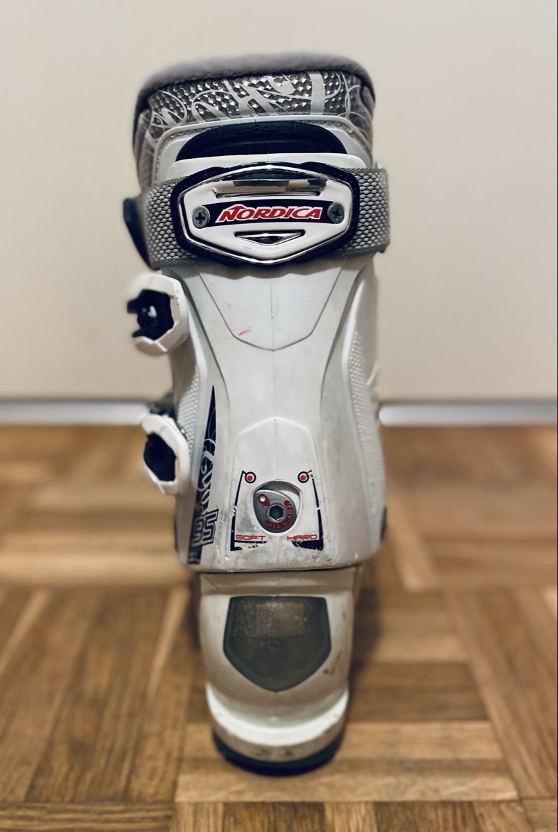 Nordica Scarpe da donna: Nordica Skischuhe – Usato da Zürich venduto da gyreka 3