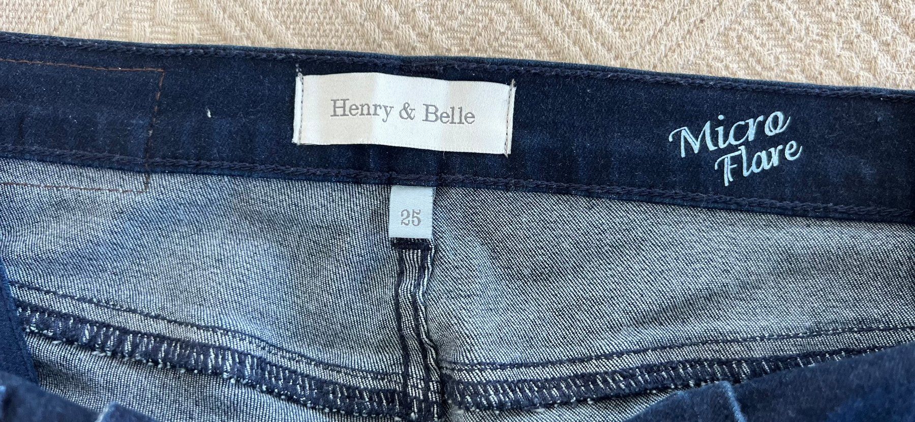 Jeans: NEU: Henry&Belle Flared Jeans Gr. 25 – Neu (gemäss Beschreibung) aus Lachen von Reeci 2