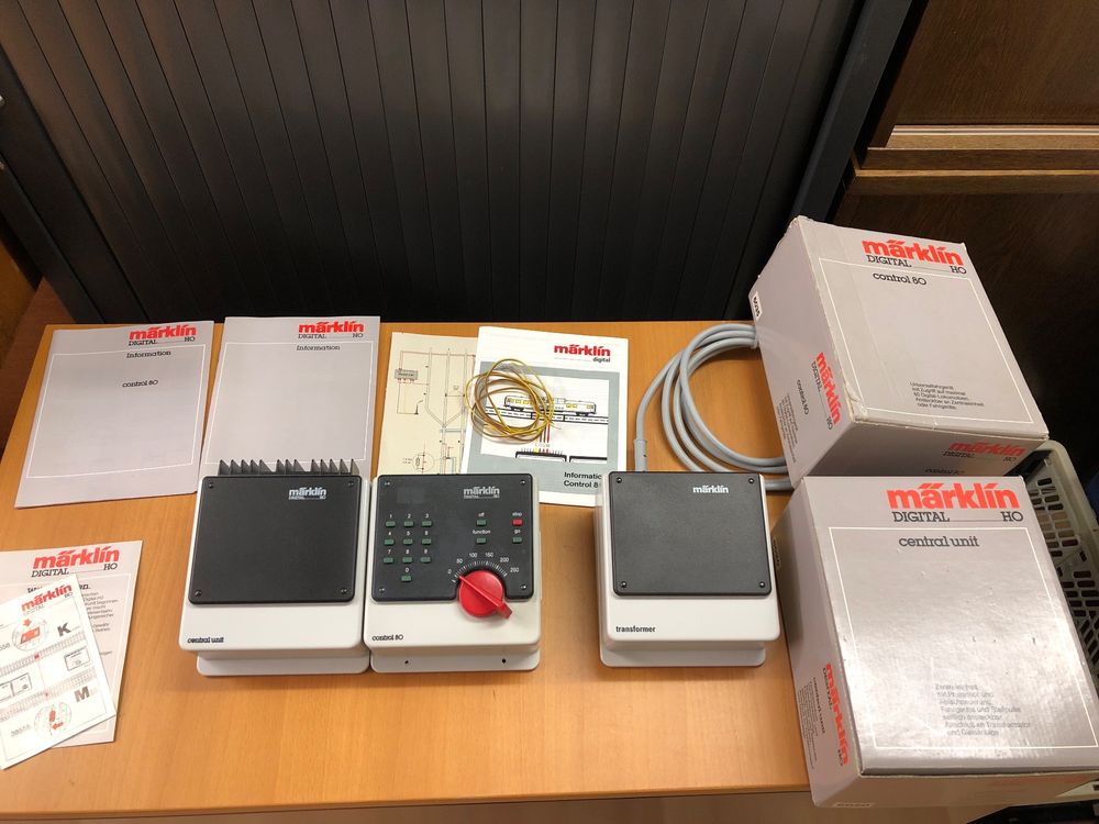 komplette Märklin Digital-Steuerung (Gebraucht) in Hinwil für CHF 33 ...