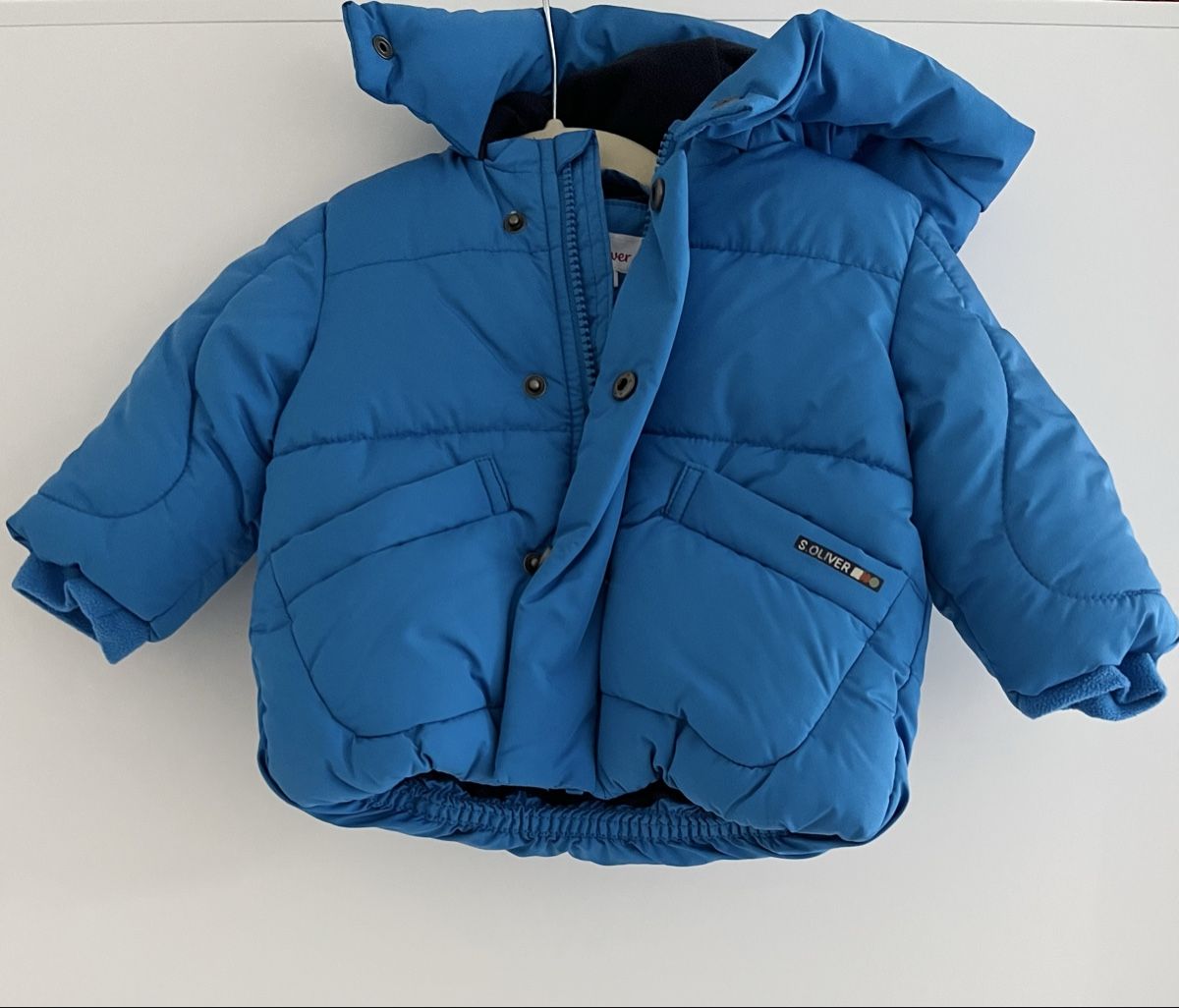 S.Oliver Giacche & Cappotti: Winterjacke s.Oliver Gr. 62, blau – Usato da Zug venduto da Se_wb5d