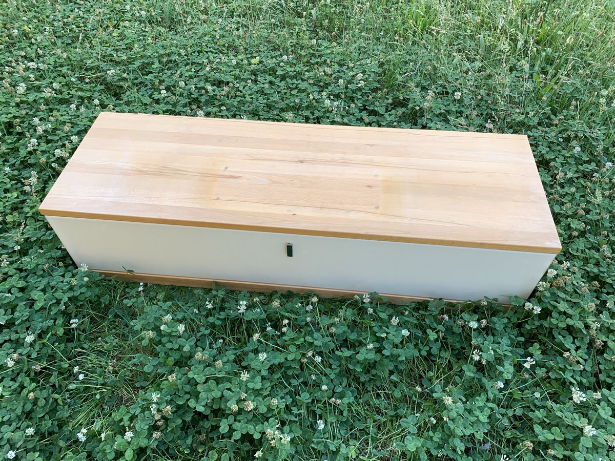 Meubles TV: Fernsehmöbel abzugeben GRATIS – D'occasion à Thun par mar_6vkg