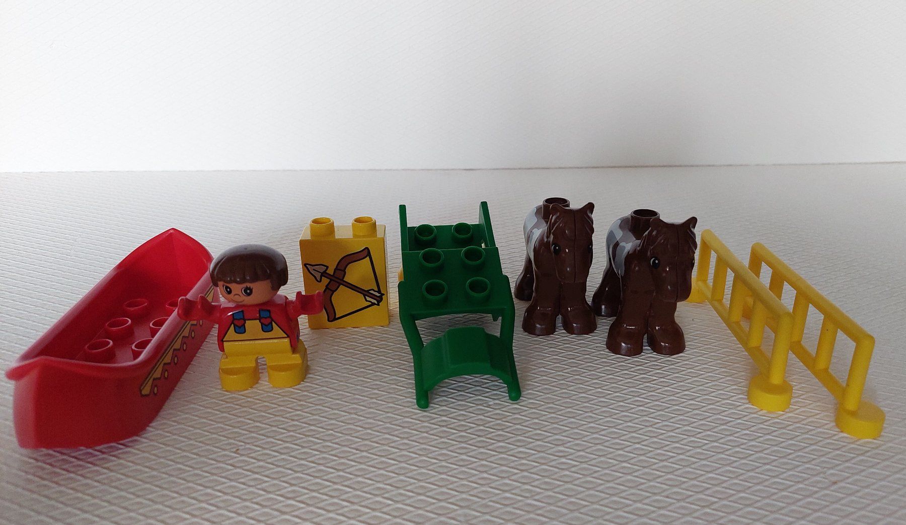 Lego Kit di costruzioni: Duplo canoé et chevaux – Usato da Grandson venduto da Dobbyl 1