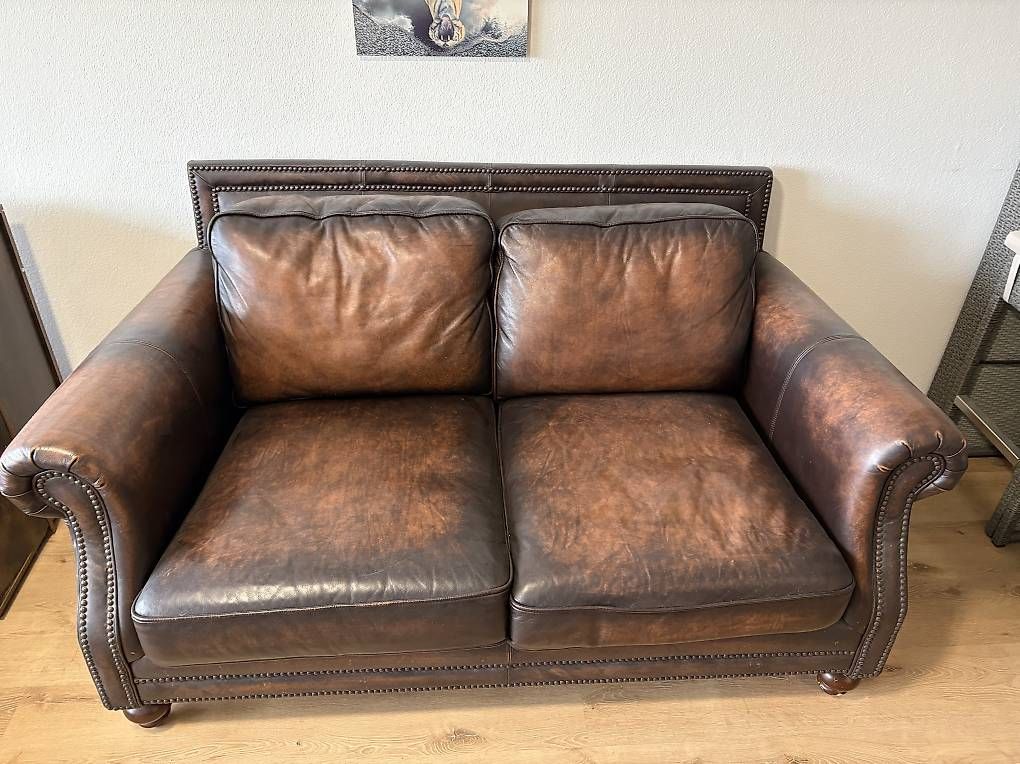 Sofas: Leder Sofa – Gebraucht aus Bern von Daretobereal