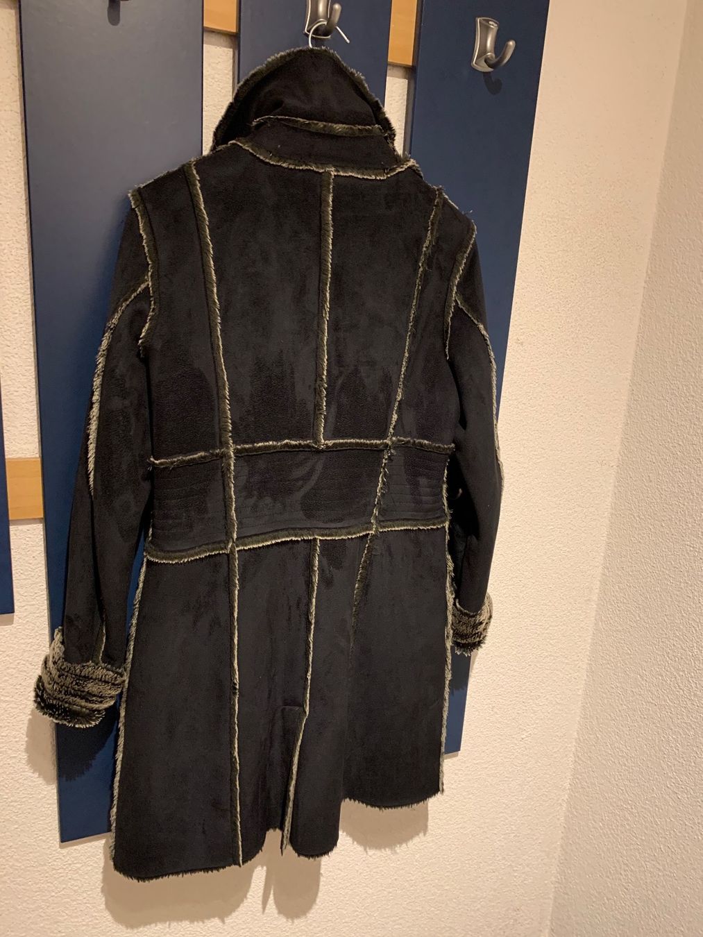 Cappotti: Damen Eleganter Mantel. – Usato da Huttwil venduto da Nedja0 3