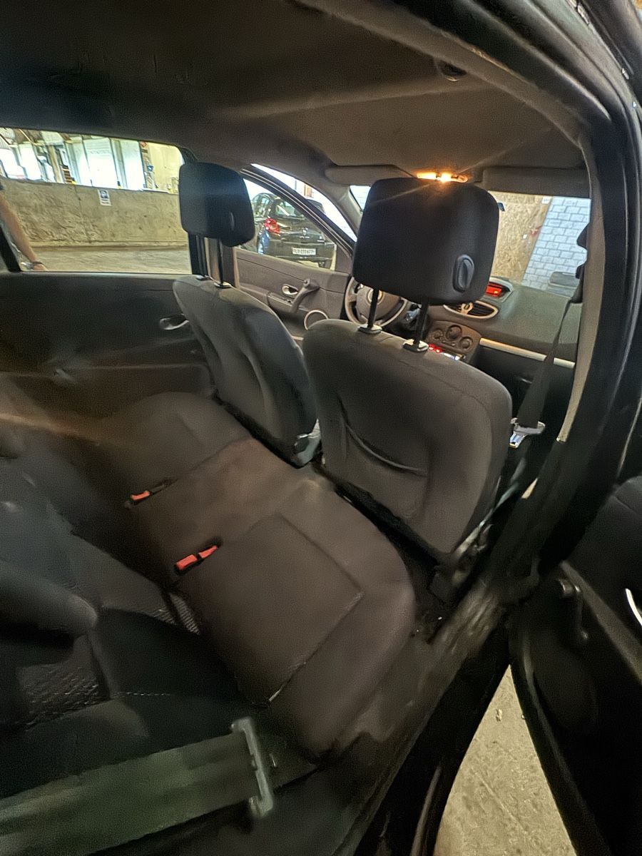 Renault Autos: Renault Clio 1.6 16V – Gebraucht aus Emmen von VK-Retail 3