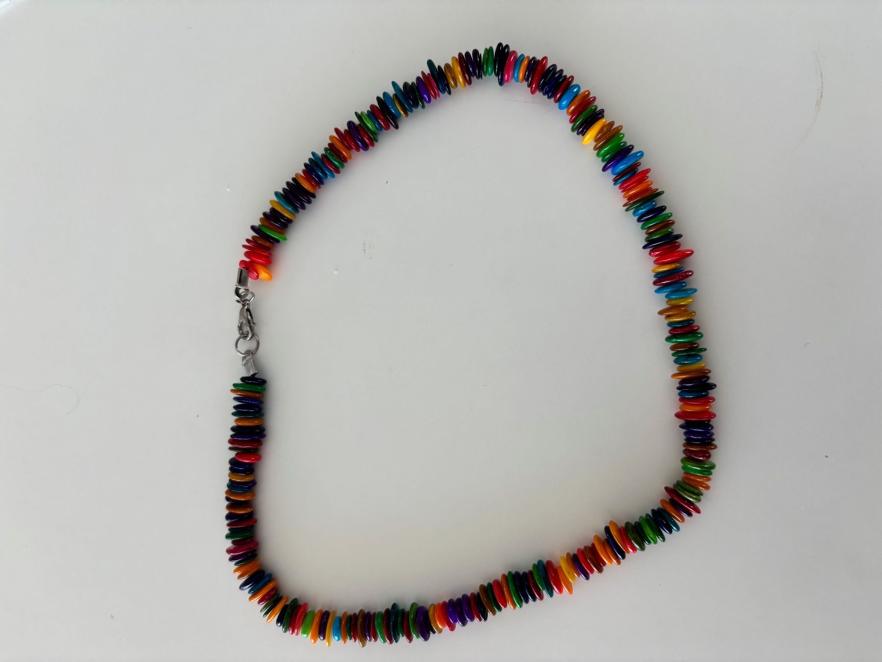 Catenine: Farbige Perlmut Halskette – Usato da Stein AR venduto da EvaL056 2