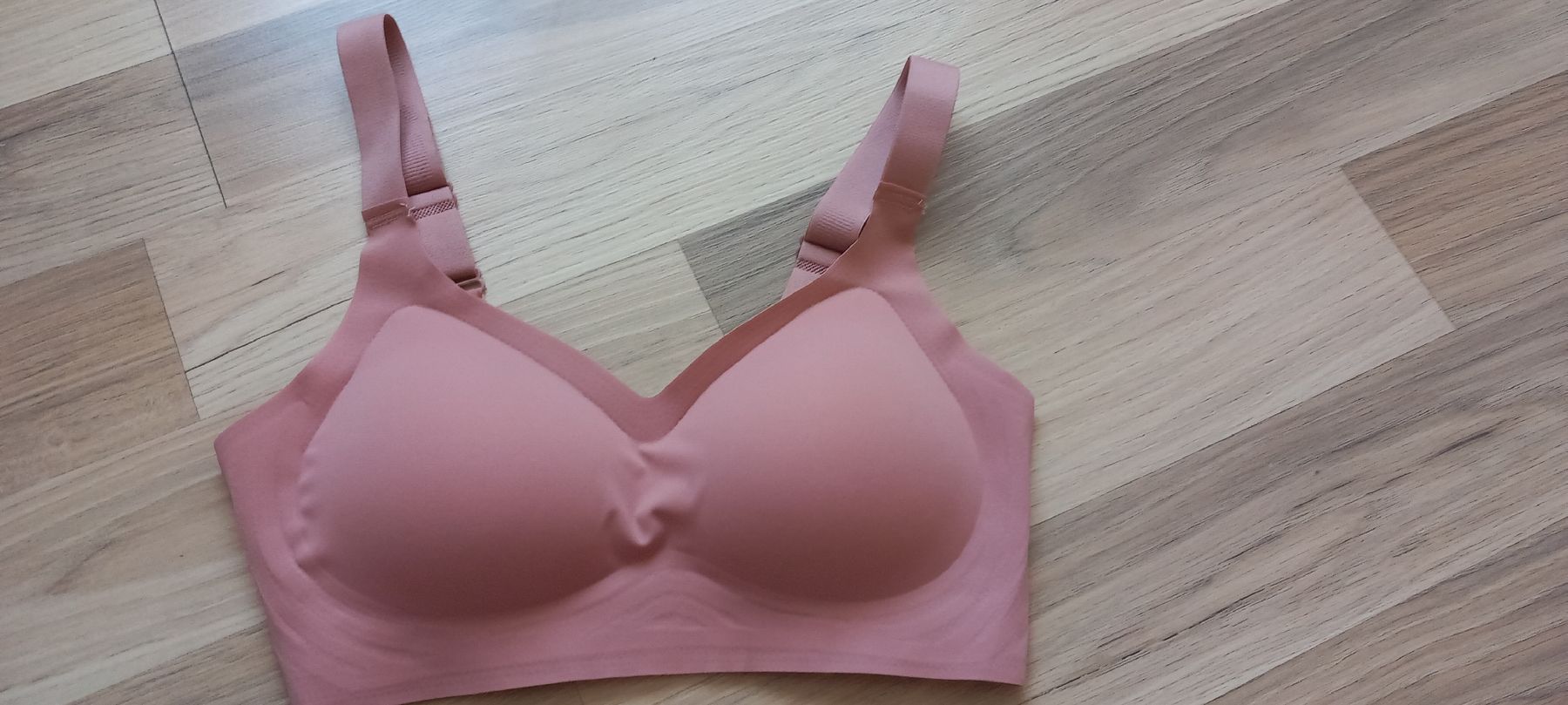 Sonstige Unterwäsche: BH ohne Bügel  85B/C – Neu (gemäss Beschreibung) aus Balsthal von