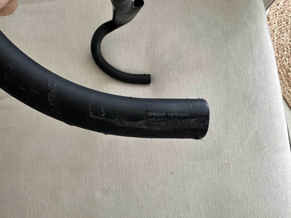 Specialized Pièces détachées: Specialized Roval Rapide handlebars 42cm – D'occasion à Wallisellen par wan_jc8x 3