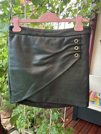 Maje Minirock Leder schwarz