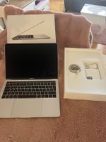 Apple MacBook Pro Mid 2018 Touch Bar 13" 256 GB Silber