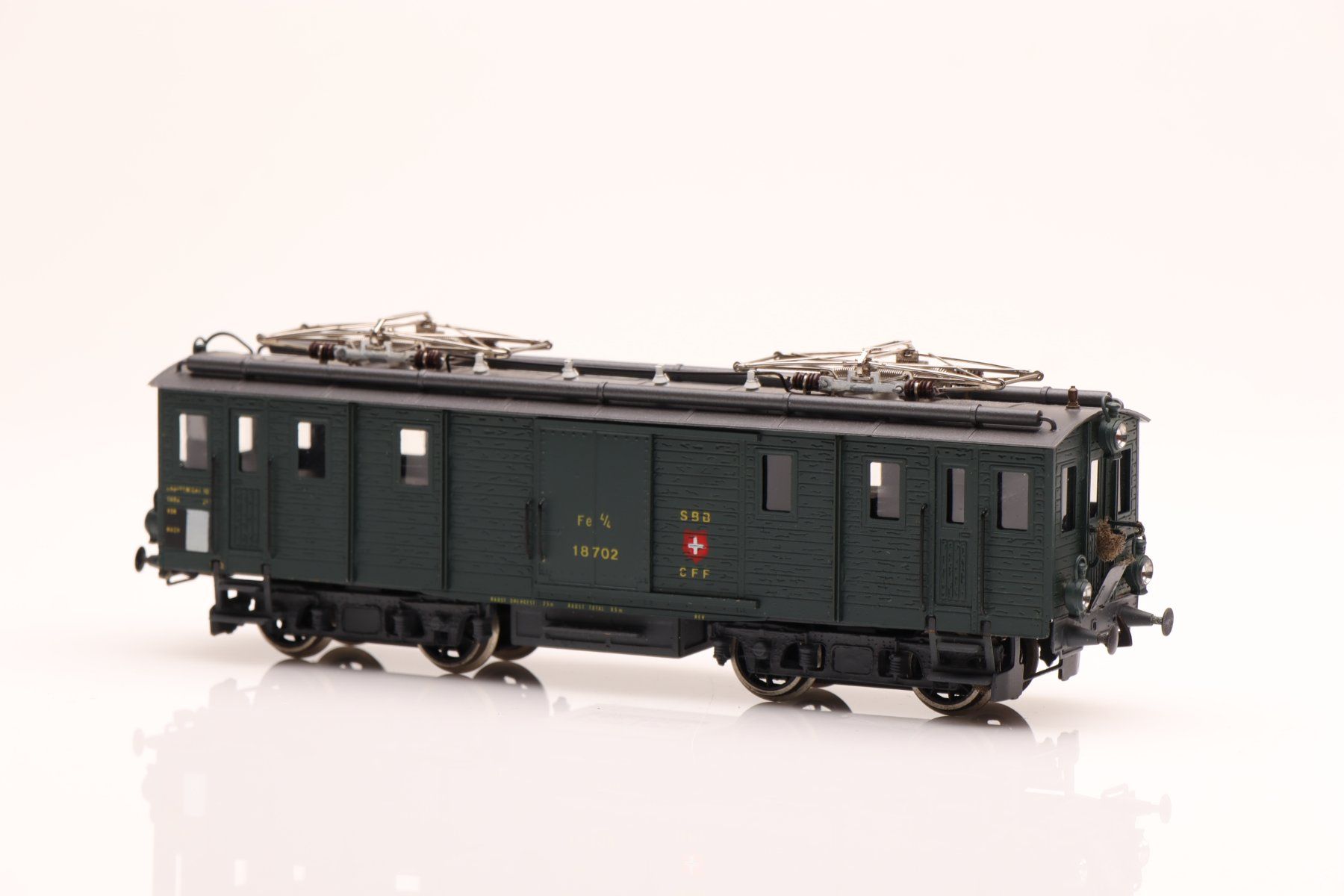 SBB/CFF/FFS Modellini di ferrovie: SMF AG A312 C/2 SBB Fe 4/4 DC, H0 – Usato da Ried (Muotathal) venduto da Modellbahn.swiss 2