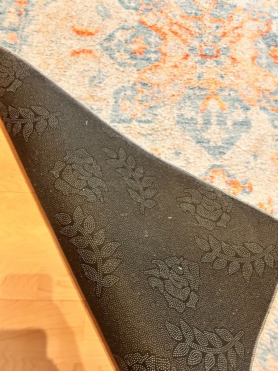Tapis:  Teppich – D'occasion à Schwyz par Maerzetuepfli 2