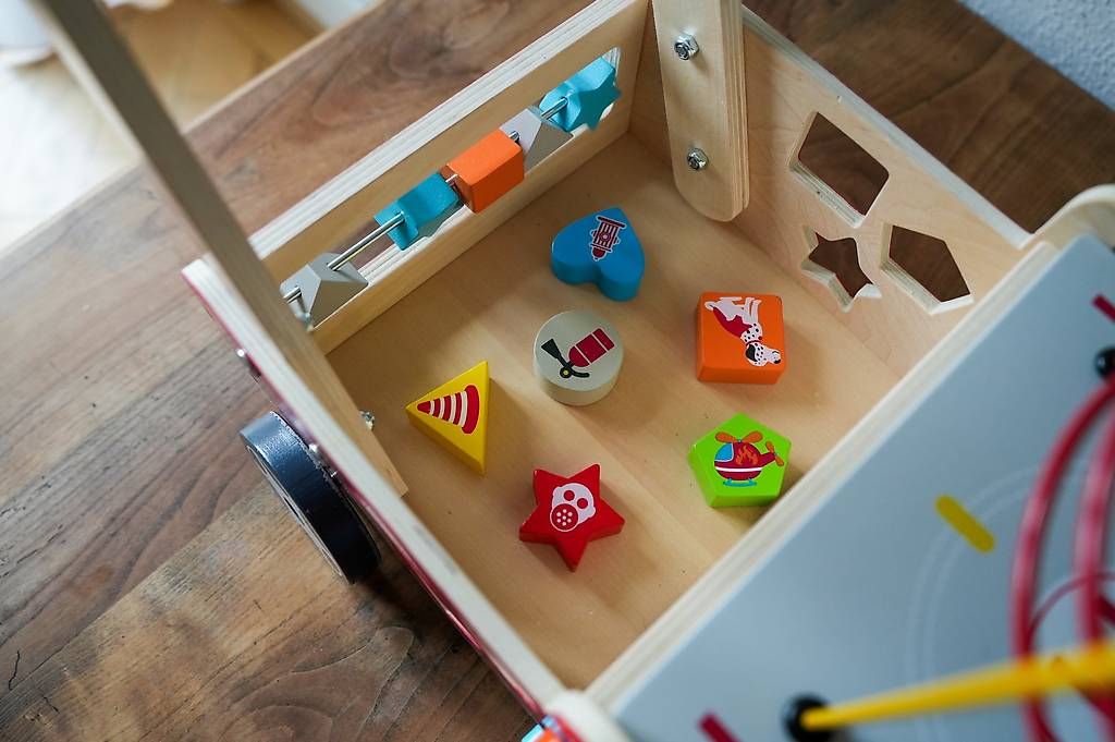 Veicoli per bambini: Squirrel Play Lauflernwagen Feuerwehrauto – Usato da Zürich venduto da chr_8pd7 3