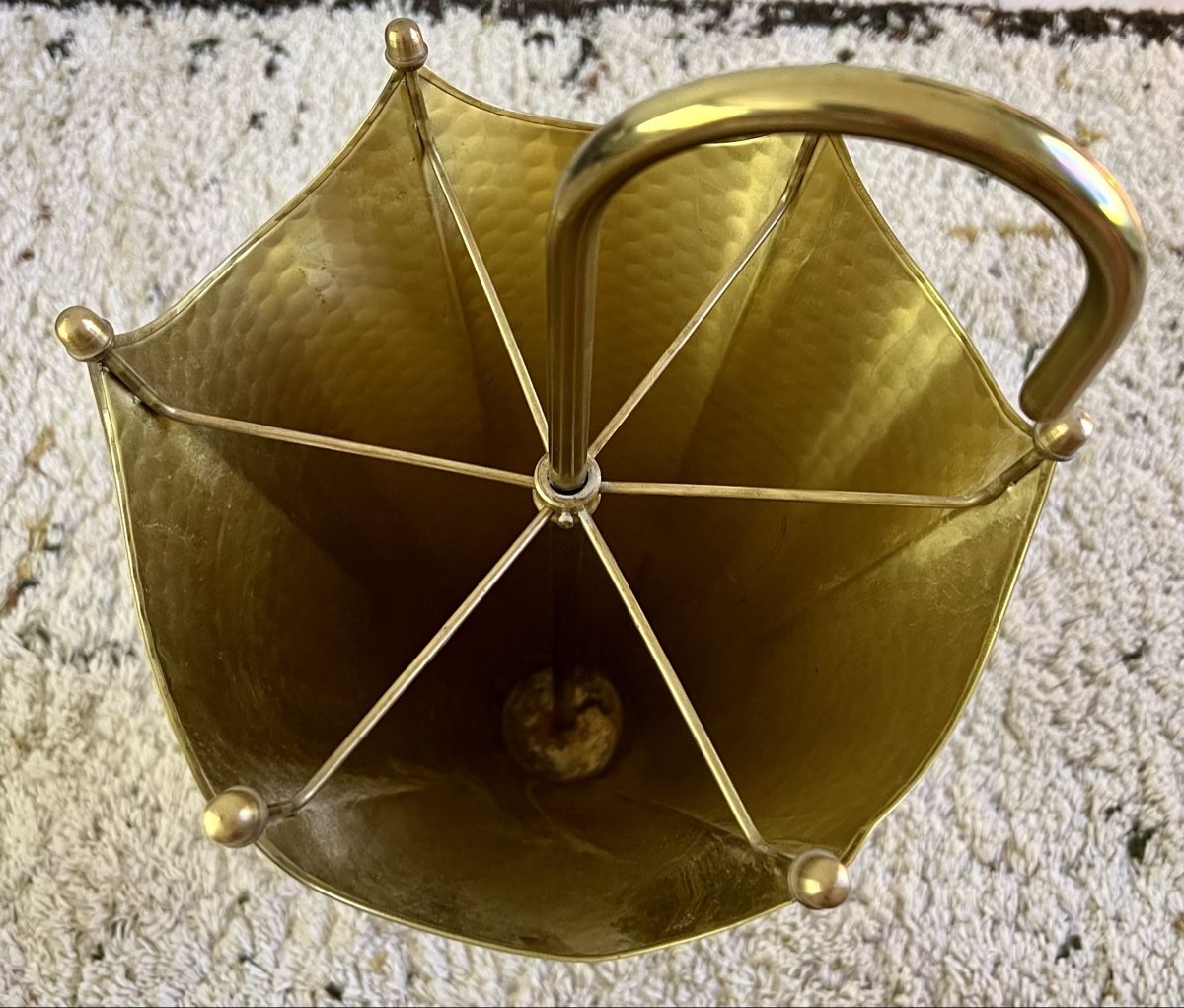 Altri mobili per ufficio: Mid Century Regenschirmständer Messing – Usato da Hunzenschwil venduto da Madachica 5