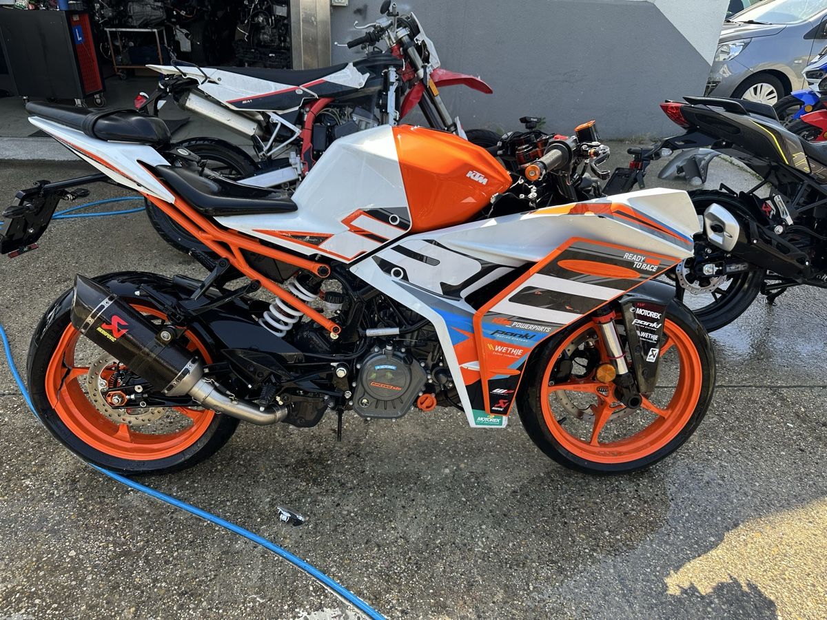 KTM Route: KTM RC 125 – Défectueux à Treycovagnes par Campingcar65 9