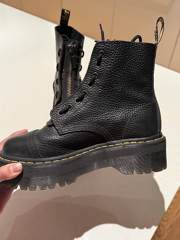 Damenschuhe: Dr. Martens Sinclair Plateu Boots – Gebraucht aus Rupperswil von tat_d2lw 3