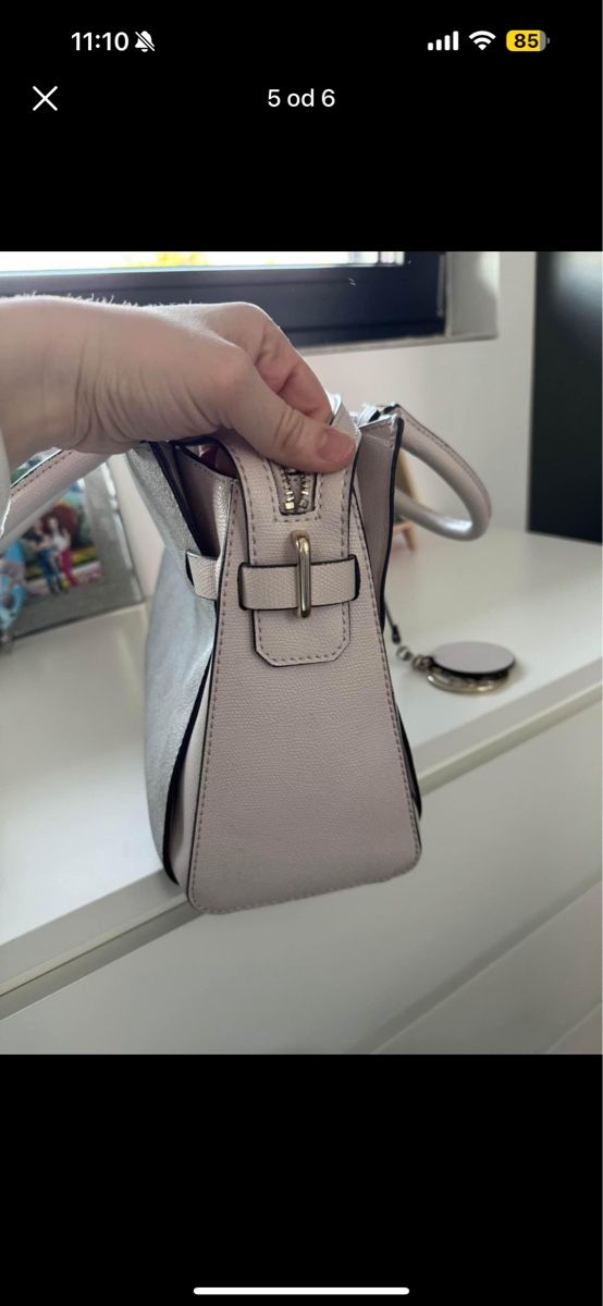 Guess Sacs femmes: Guess – Neuf (Voir description) à Delémont par vil_267l 1