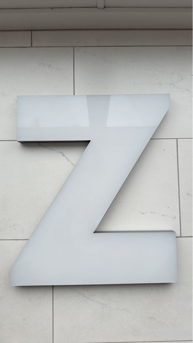 Tutte le decorazioni: Grosser Deko-Buchstabe "Z" weiss – Usato da Arbon venduto da mediazeit