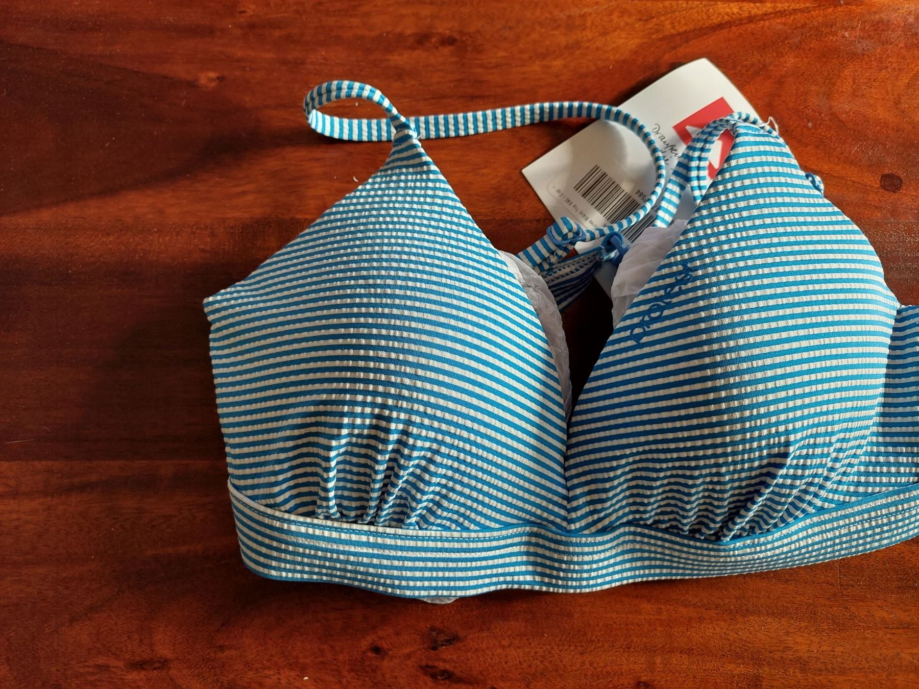 Costumi da bagno & Bikini: Protest Bikini-Oberteil Grösse 36 / C-Cup – Nuovo e nell'imballaggio originale da Beckenried venduto da Havacola 2
