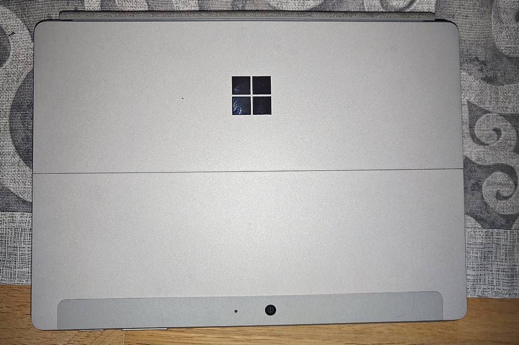 Tablet PC: Microsoft Surface Go 2  wie neu – Usato da Bern venduto da vin_26rr 2