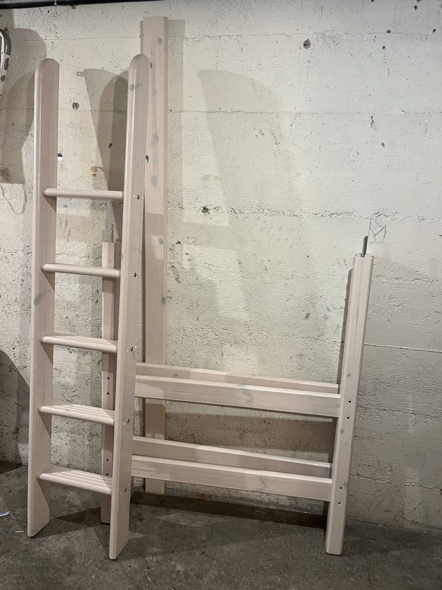 Holzartikel: Flexa Erhöhung Hochbett – Gebraucht aus Zürich von whatlilaloves