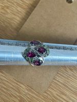 Silber Ring Granat und kleine grüne Steine Grösse 57