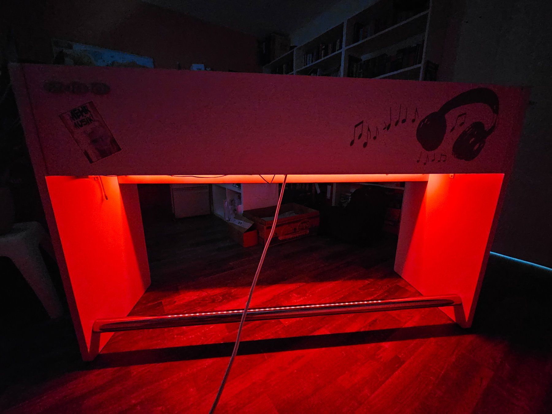 Tavoli: DJ-Tisch – Usato da Rickenbach SO venduto da sirkon 2