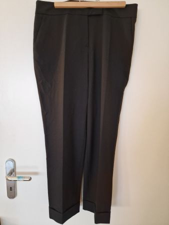 Hobbs Schwarz Hosen UK14/EUR 42 wie neu kurz straight
