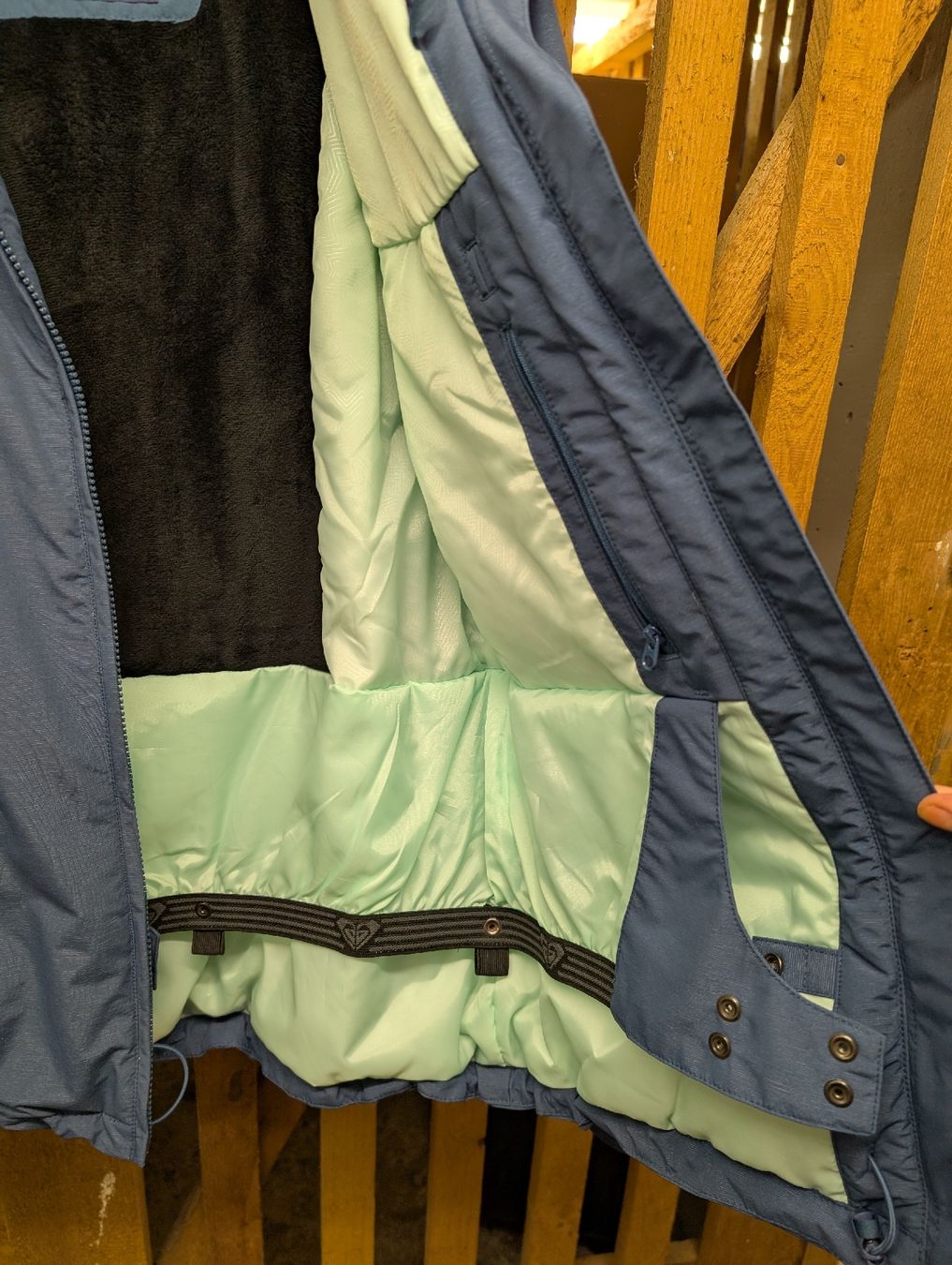 Roxy Giacche: Roxy Snowboard Jacket blue in size M – Nuovo e nell'imballaggio originale da Wilen b. Wollerau venduto da Amessa 5