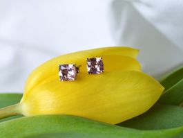 Elegante Silber Ohrstecker, rosa Steinchen