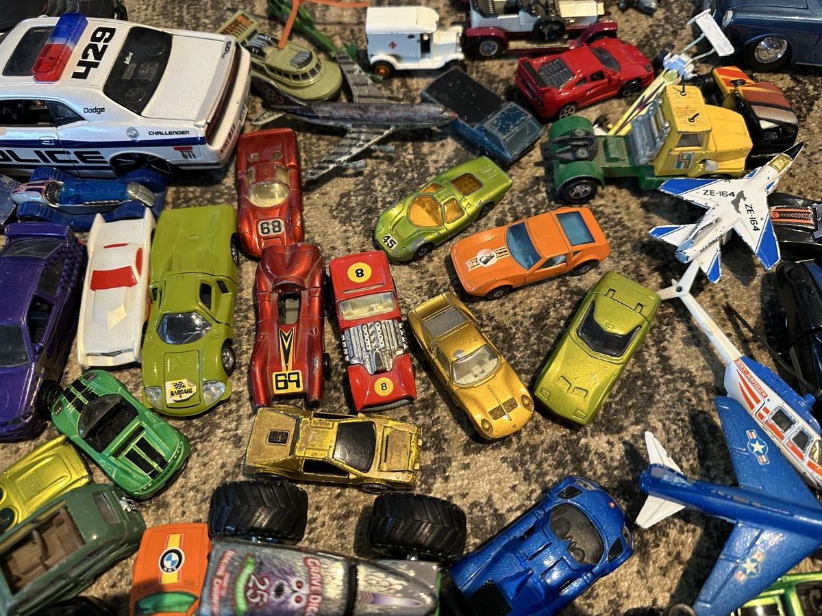 Jouets: LOT Spielzeugautos ab 1.- – D'occasion à Zug par wildcollection 3