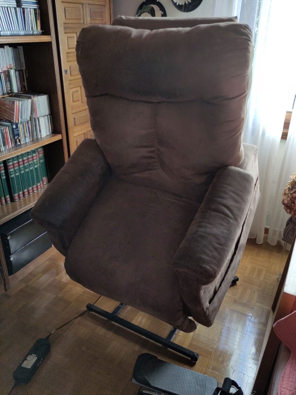 Sessel: Poltrona elettrica – Gebraucht aus Bidogno von pie_fzh7 2