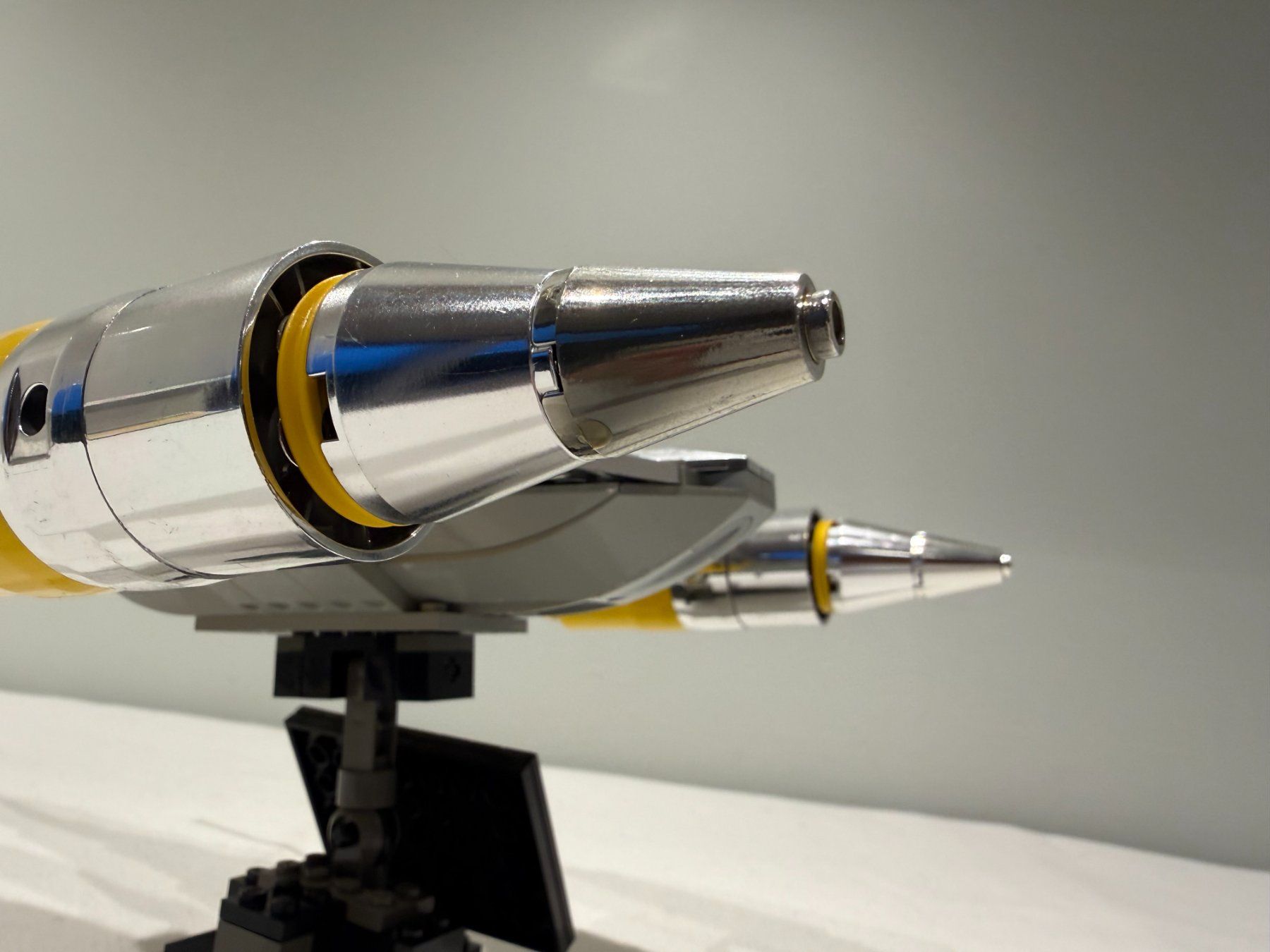 Lego Kit di costruzioni: LEGO UCS Naboo Starfighter 10026 – Usato da Muri AG venduto da Lego-Collector 4