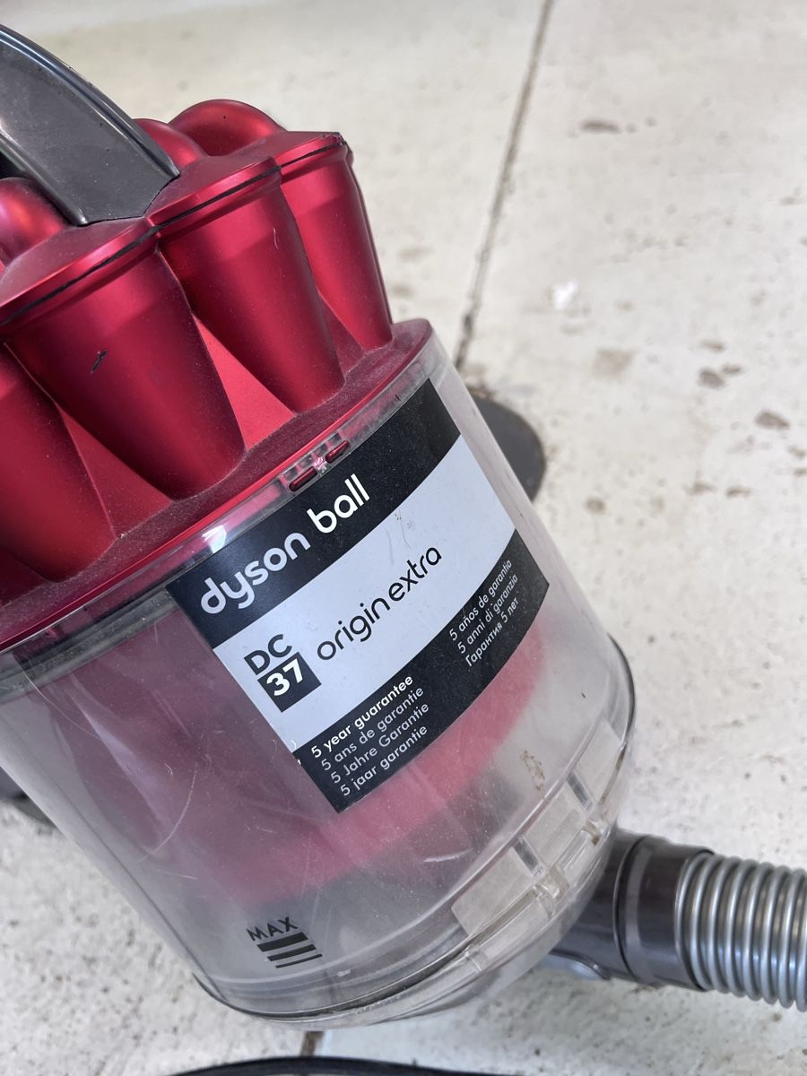 Dyson Aspirapolveri & Accessori: Staubsauger Dyson Ball DC37 Origin Extra (51) – Usato da Glattfelden venduto da brockischweiz 3
