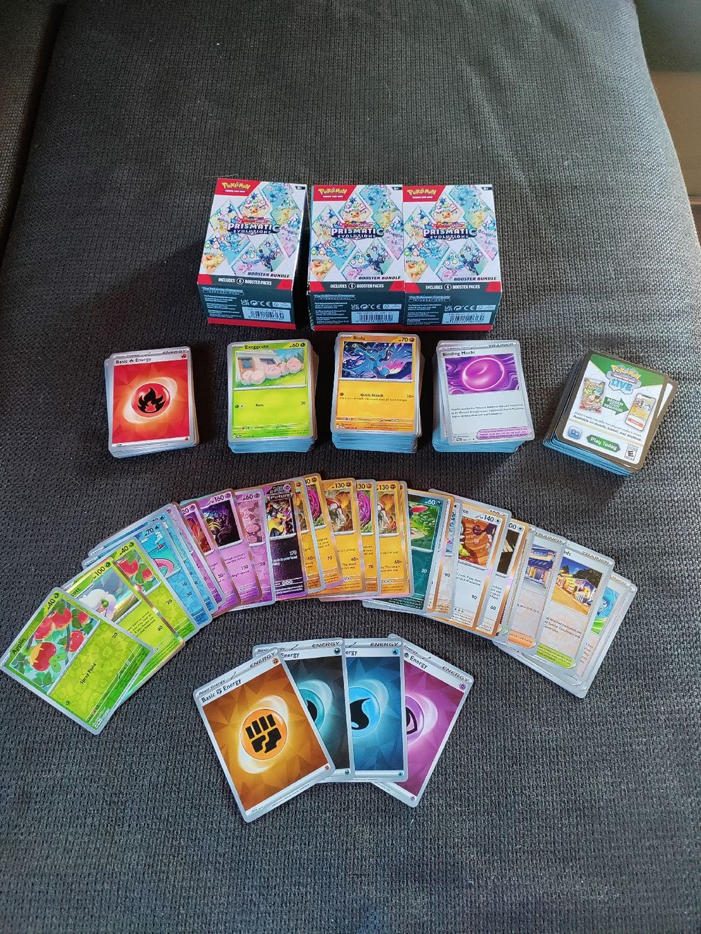 Pokémon Carte collezionabili: kleines Pokemon Prismatic Evolutions Set – Nuovo (secondo la descrizione) da Fideris venduto da VonRiva86