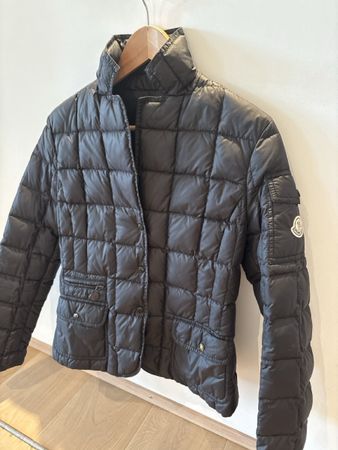 Moncler dünne Daunenjack