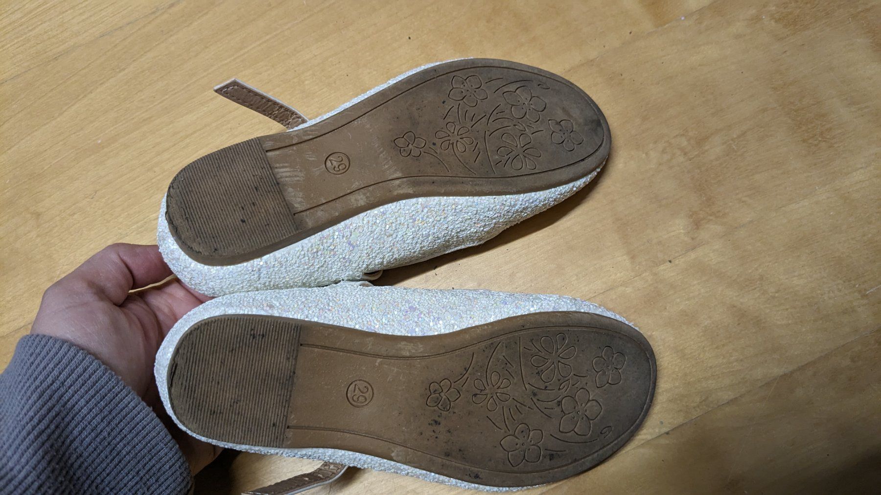 Friboo Schuhe für Mädchen: Glänzender FRIBOO Mädchen Schuh - 29 – Gebraucht aus Staufen von Fleby84 3