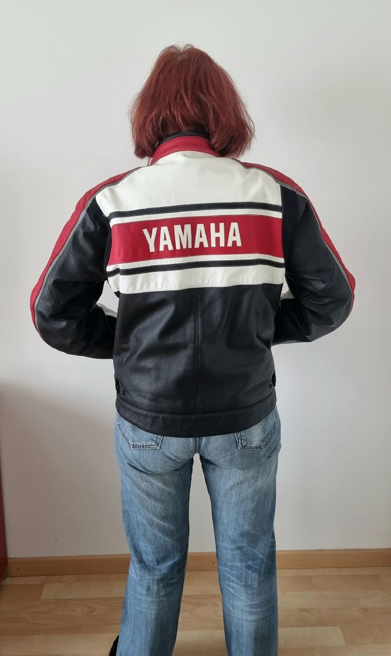 Yamaha Jacken: Vintage Motorradjacke Rindsleder – Gebraucht aus Uetendorf von fra_qxs7 1