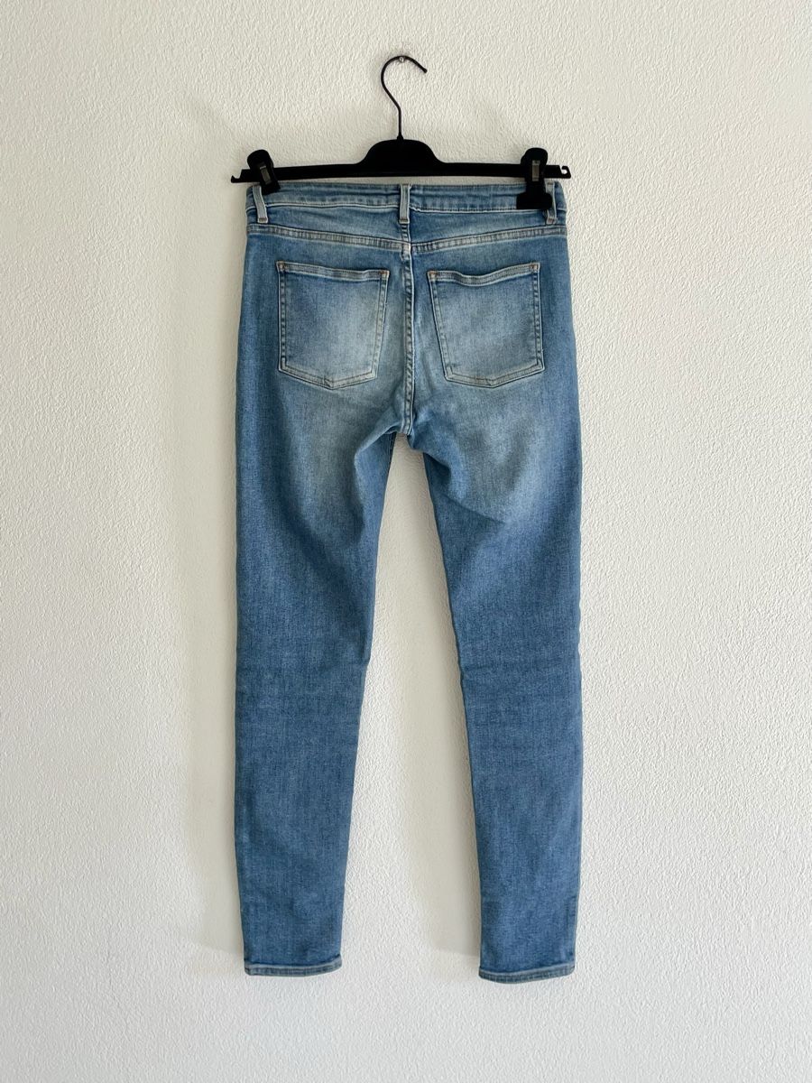 Acne Studios Jeans: Acne Studios Jeans Skin  27/34 – Usato da Richterswil venduto da Prangins9 2