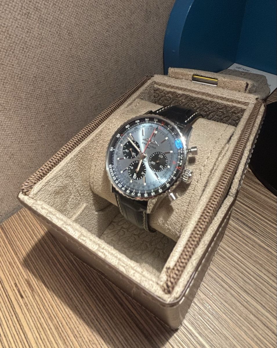 Breitling Uhren: Breitling Navitimer B01 Chronograph 43 – Neu (gemäss Beschreibung) aus Einsiedeln von bor_rxm8 3