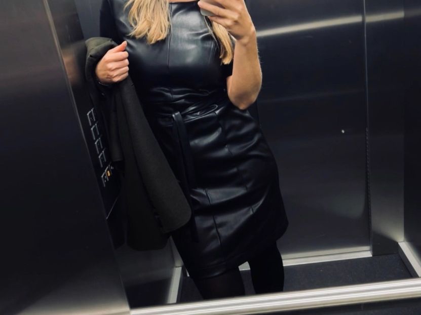Vestiti: Lederkleid Gr S wie neu – Usato da Glattpark(Opfikon) venduto da genevoise