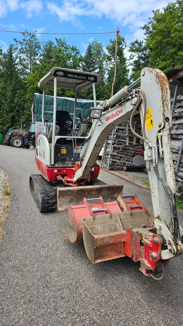 Takeuchi Bagger: Takeuchi TB216 Bagger – Gebraucht aus Lengwil von x-rent