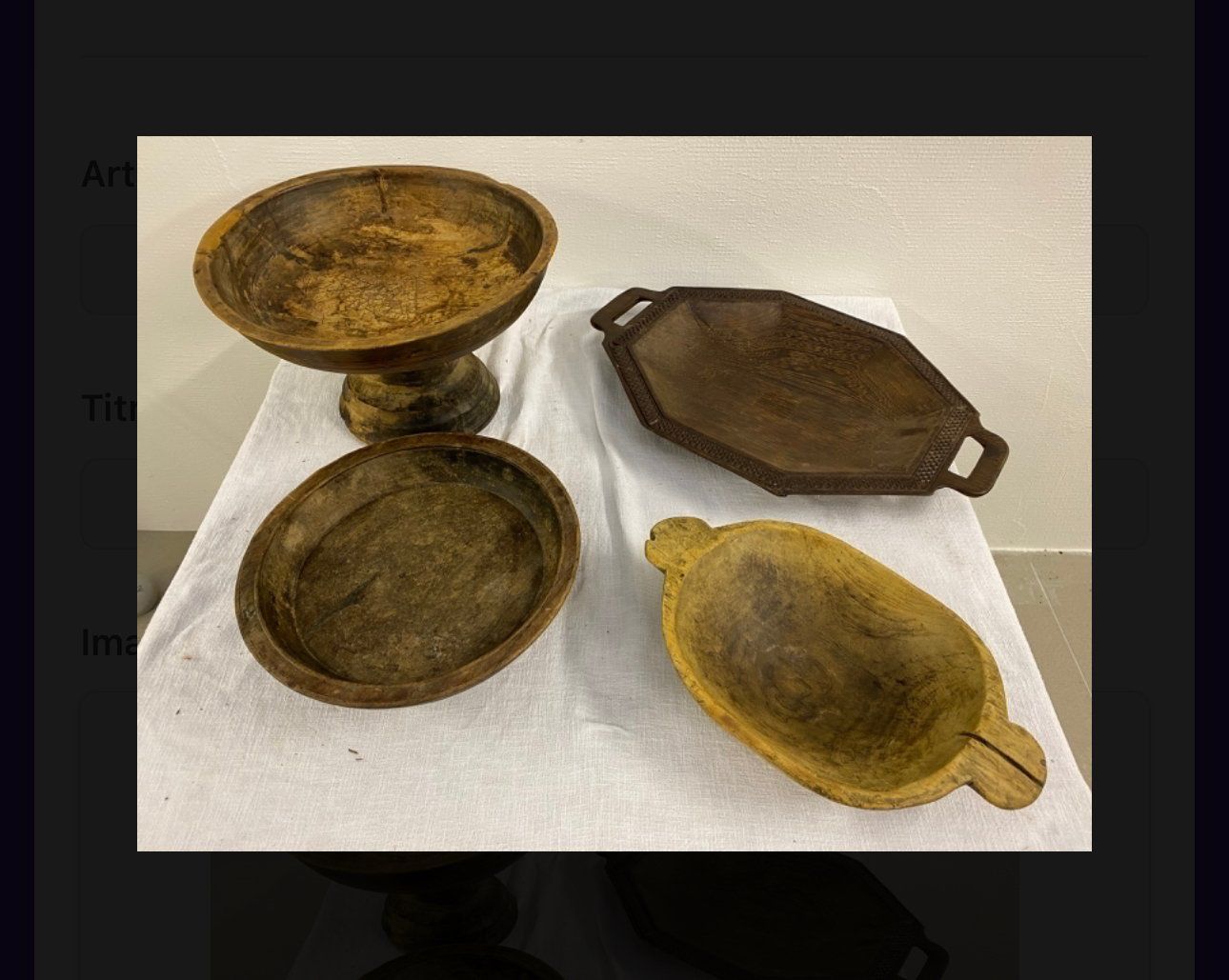 Servierplatten: Ensemble de plats africains en bois sculptés – Gebraucht aus Oeschseite von -Luxury-On-Line-