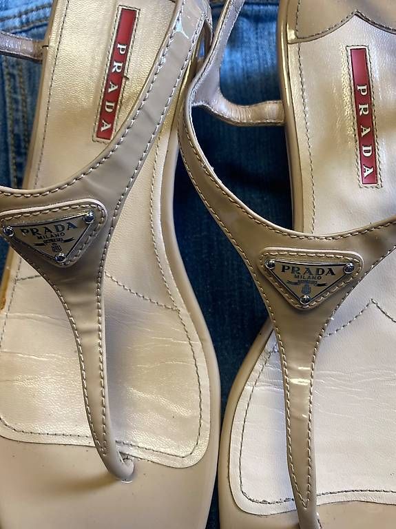 Scarpe da donna: PRADA Sandalen – Usato da St. Gallen venduto da Konstanza 3