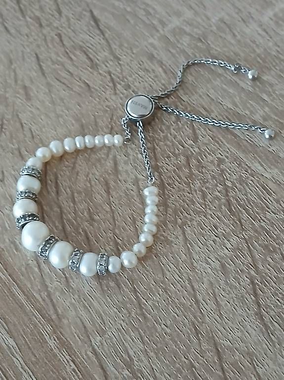 Catenine: Silberkette mit Perlen. – Usato da Hinwil venduto da Sabirose9