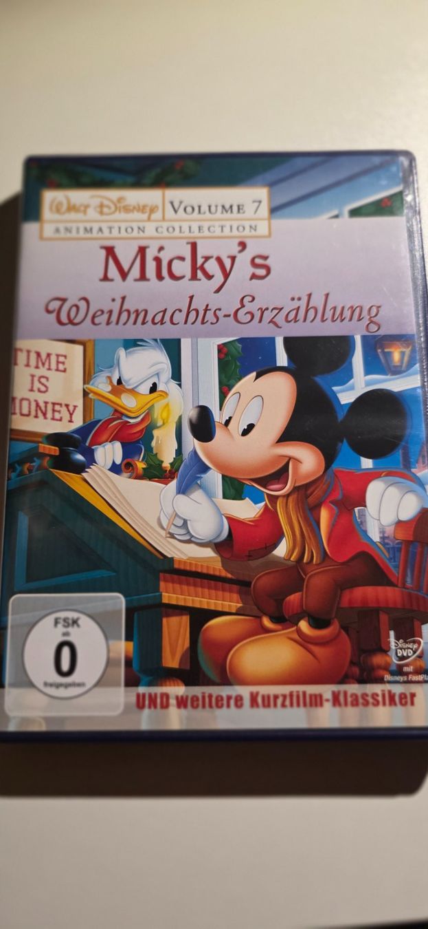 Tutti i DVDs: Micky's Weihnachts-Erzählung DVD – Usato da Niederbipp venduto da Tamara15101995
